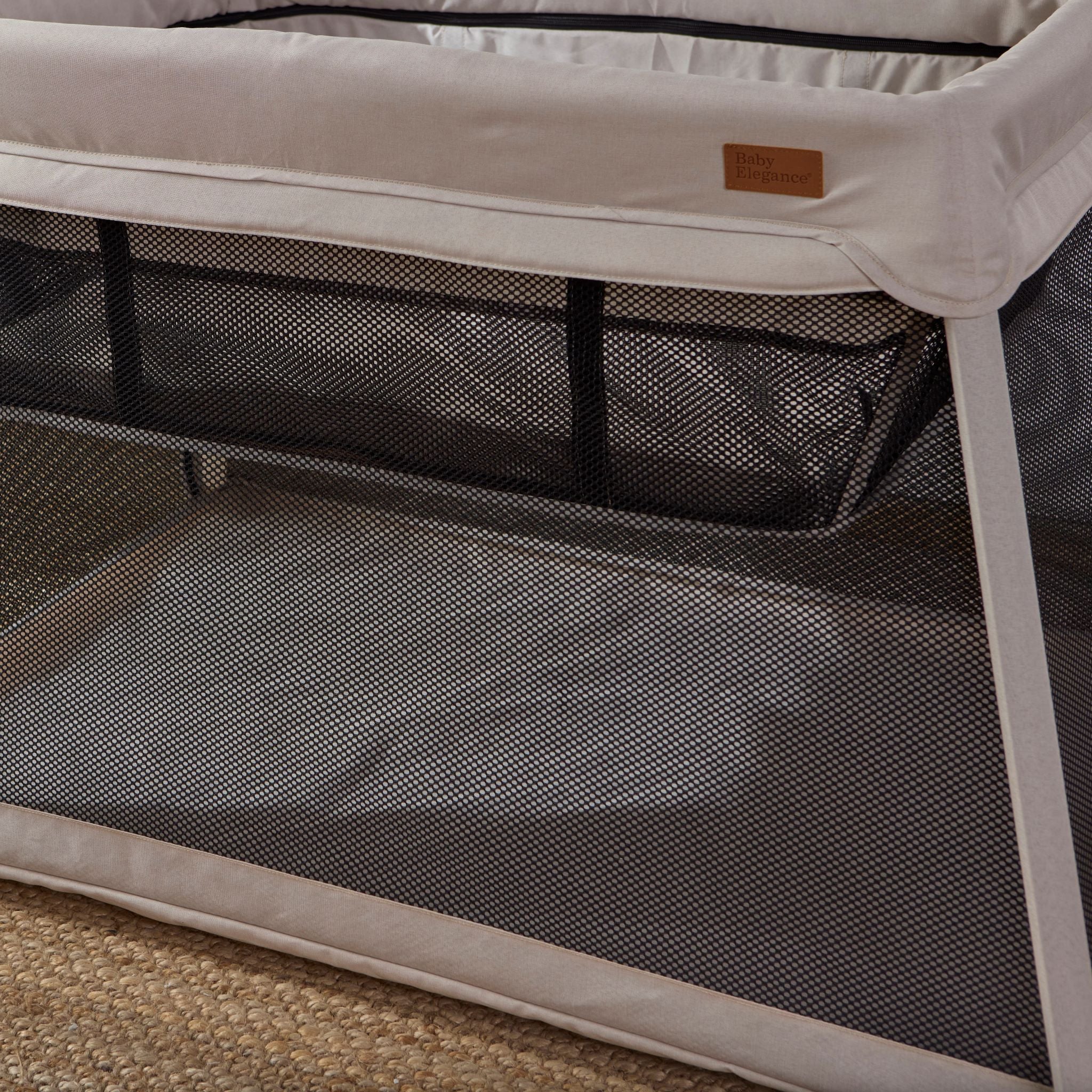Air2 Travel Cot