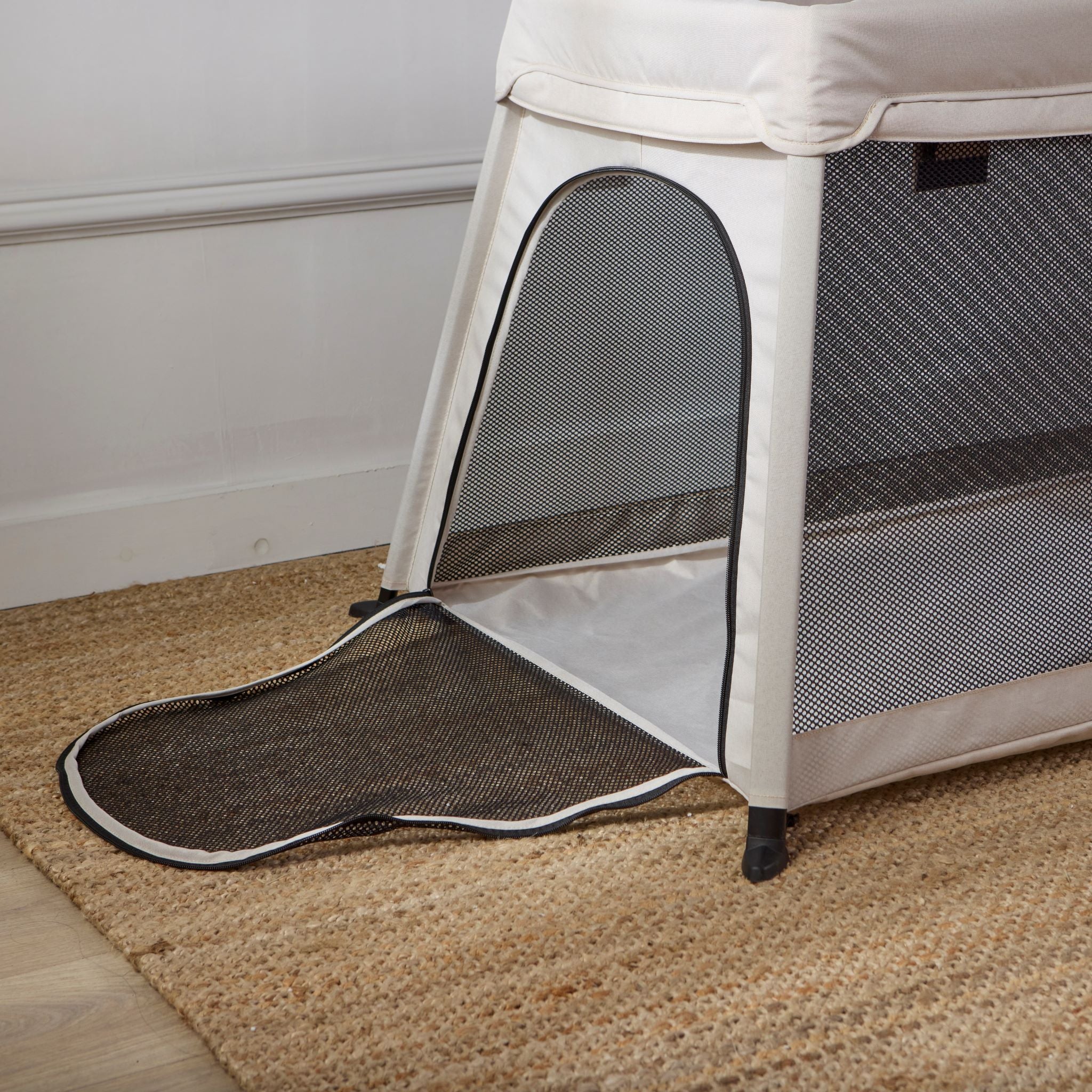 Air2 Travel Cot