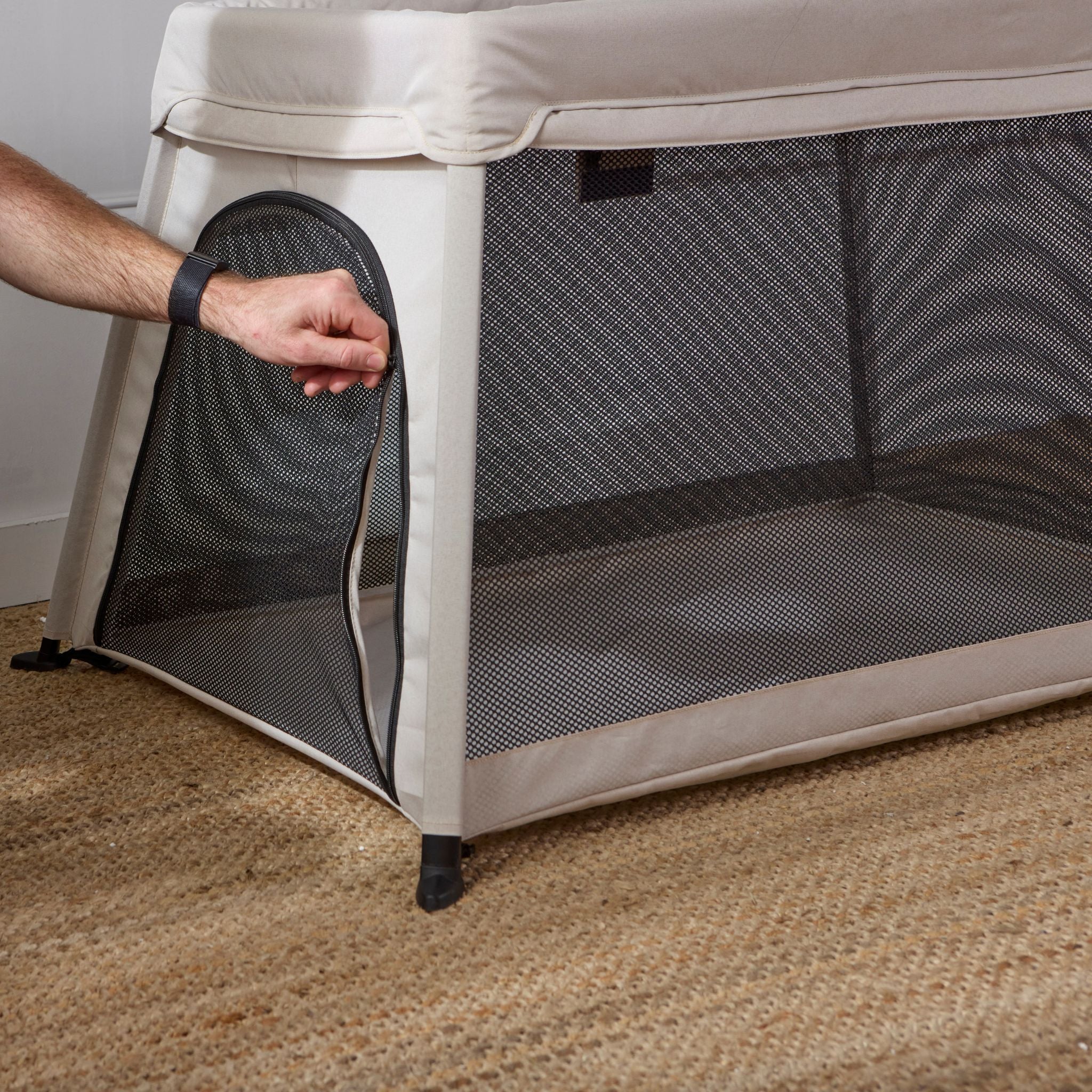 Air2 Travel Cot