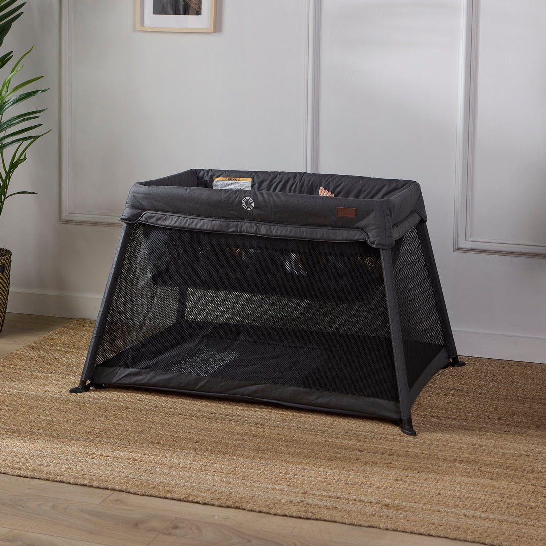 Air2 Travel Cot & Sheets Bundle